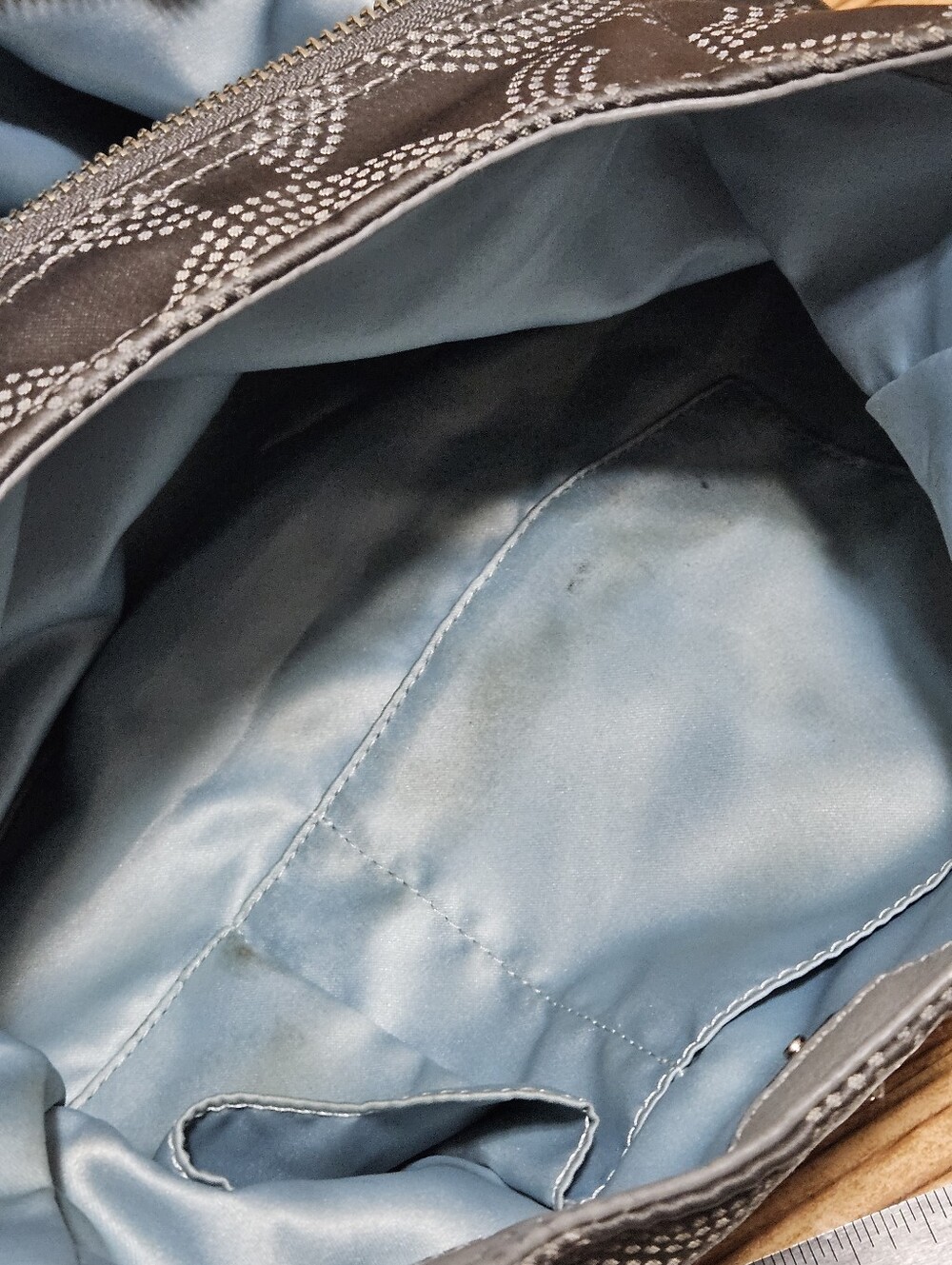 Coach Madison Gray Op Art Jacquard & Patent Leather Maggie Hobo Shoulder Bag - Picture 11 of 16